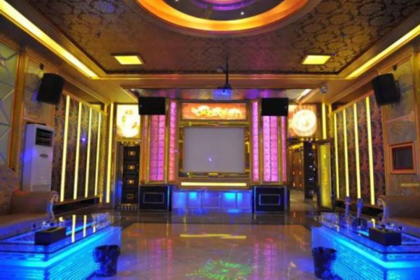 重庆江北，舒肩解压，专业肩部按摩体验